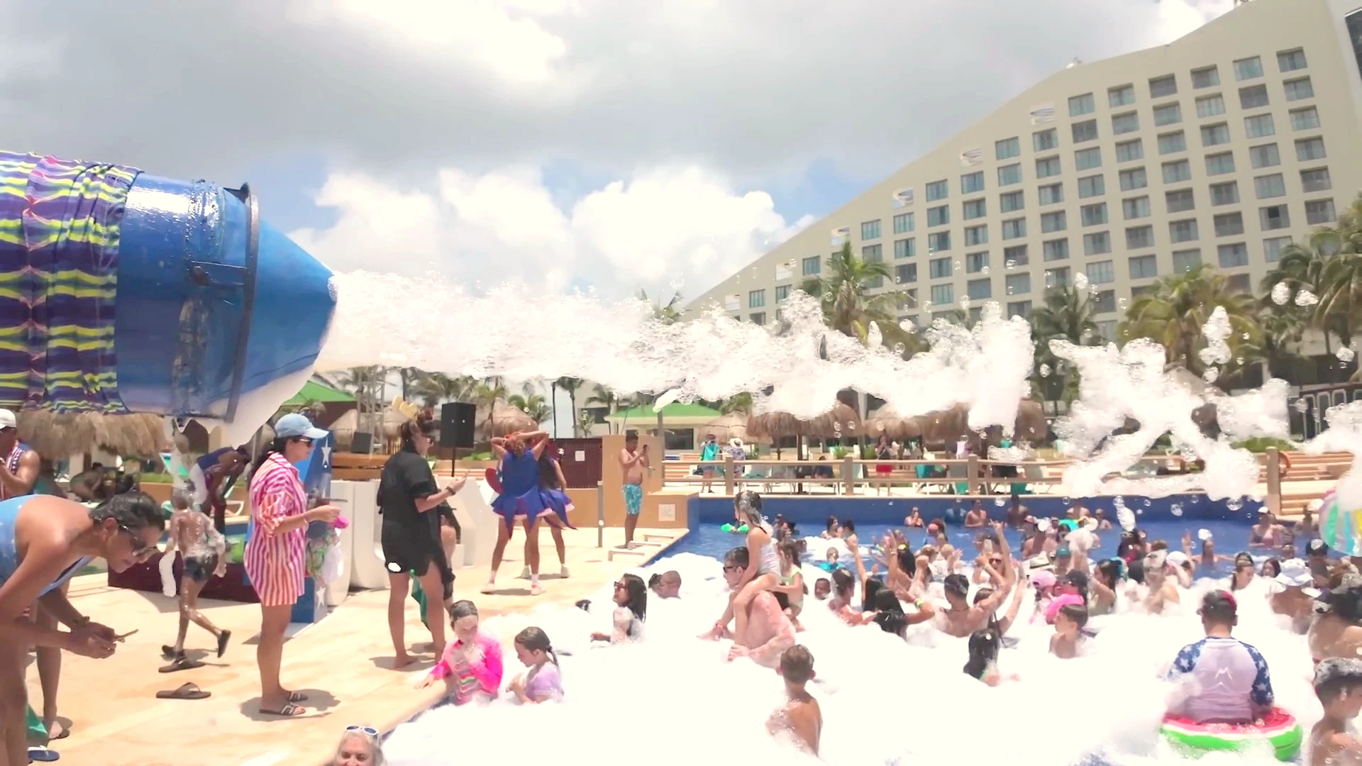 Resort Entertainment: Foam Party Operations