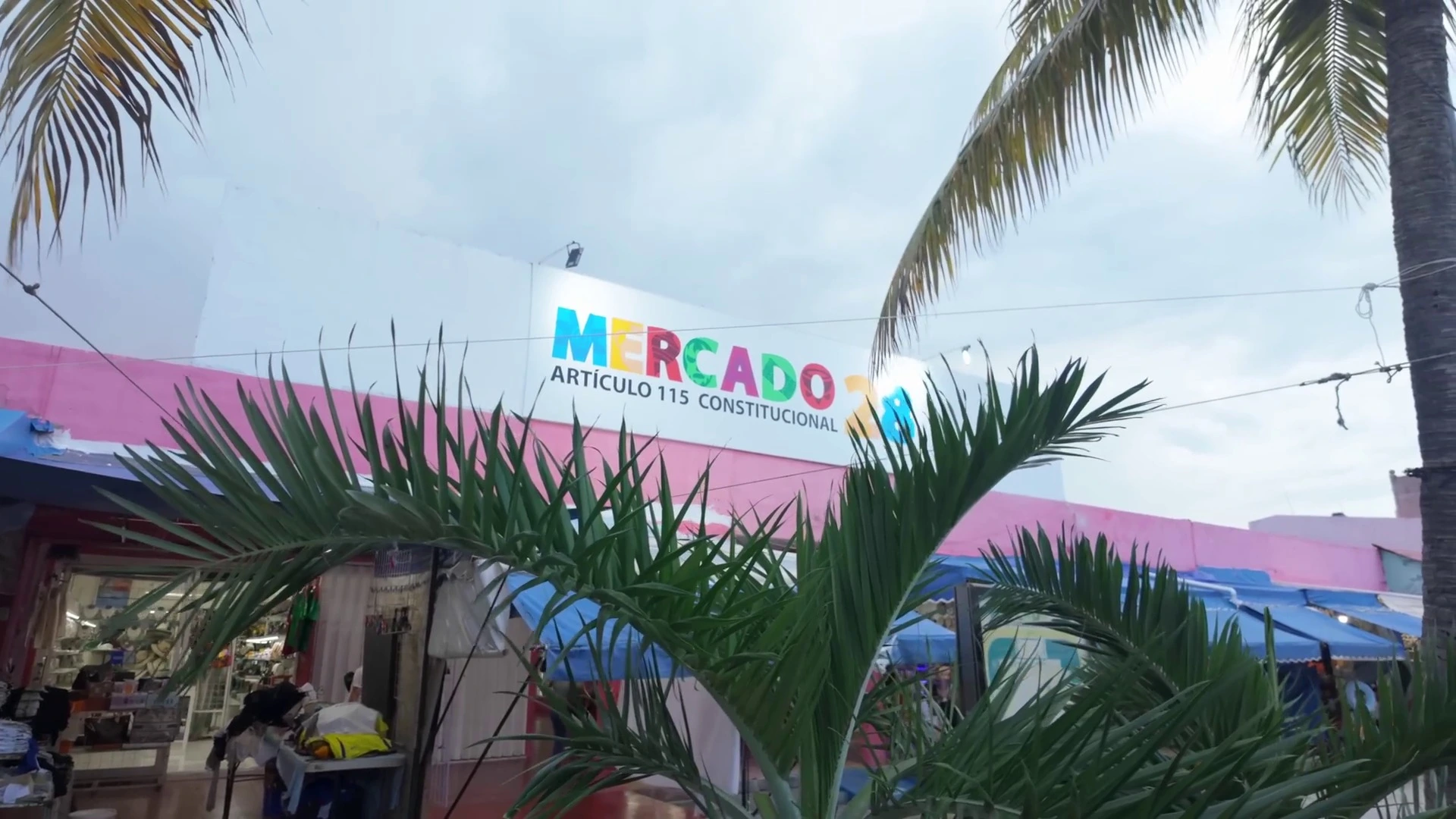 Mercado 28: Downtown Cancún Public Commerce Hub