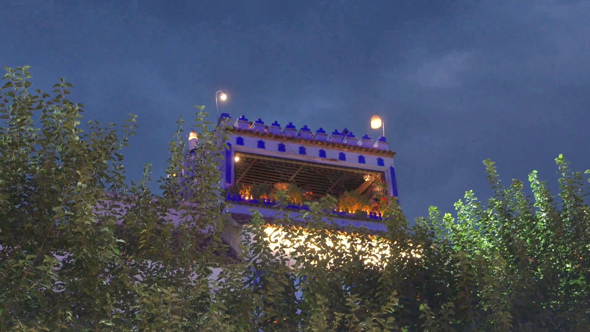 Rooftop Dining Terrace: Chefchaouen Evening Views