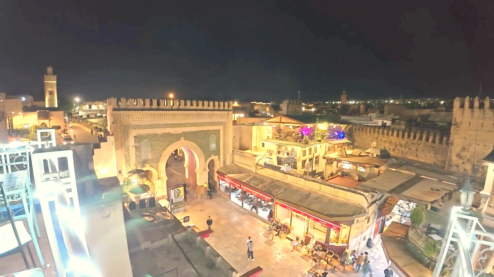 Bab Bou Jeloud: Fez Medina Grand Entrance