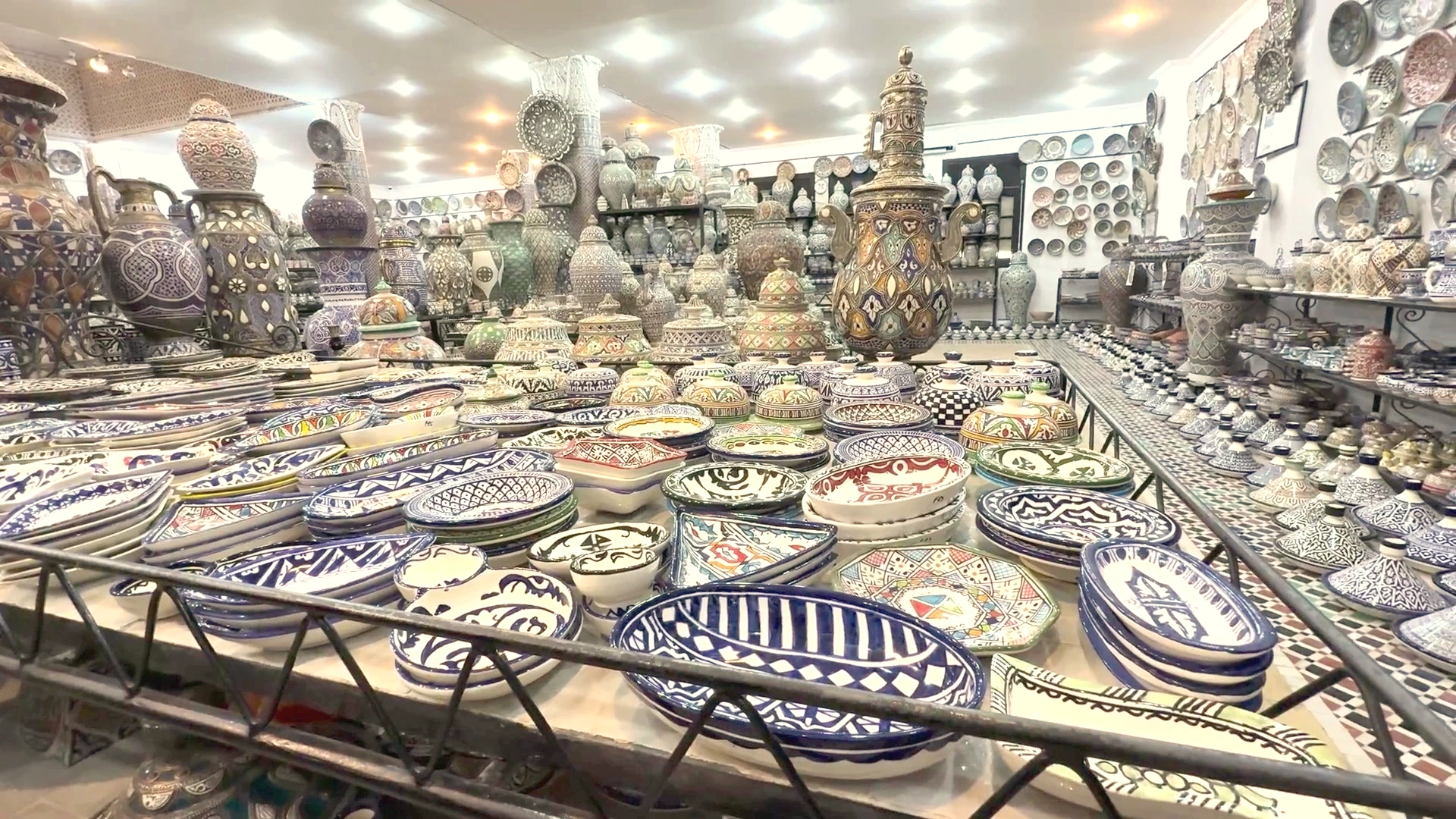 Fez Pottery Showroom: Hand-Painted Ceramic Collections